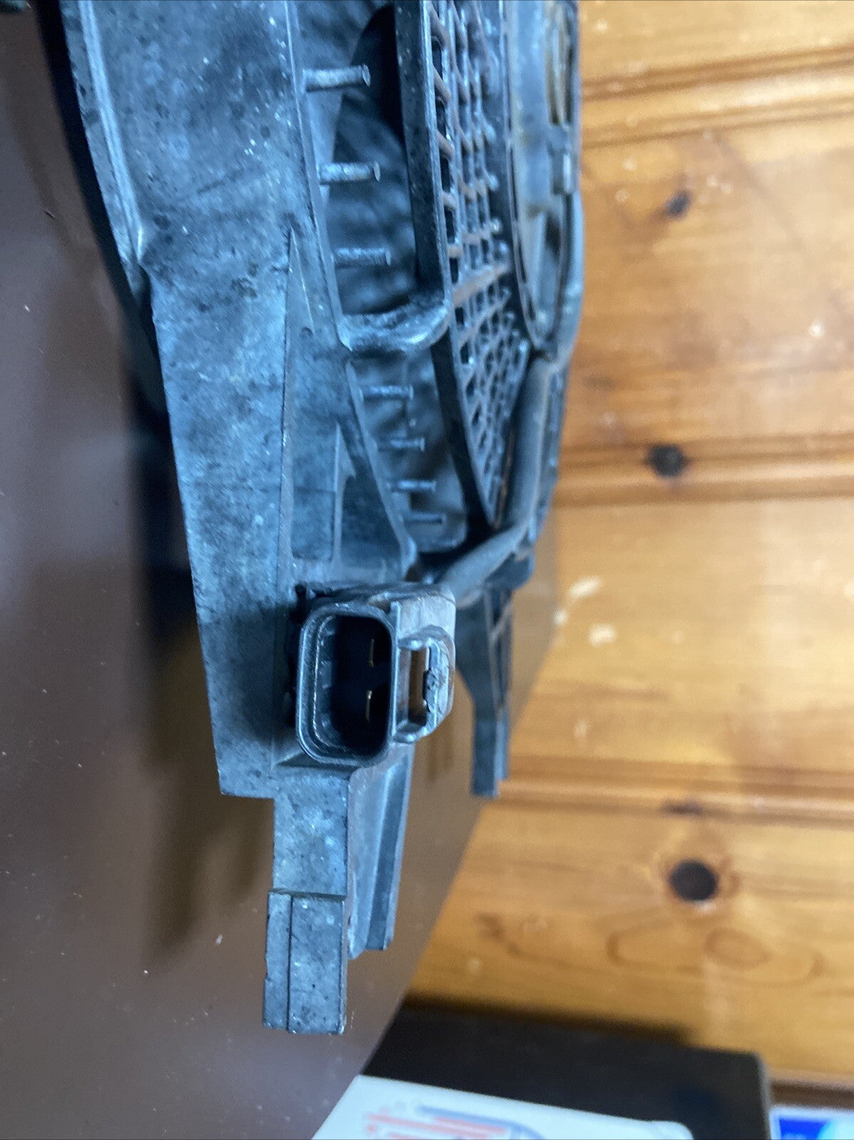 2003 Toyota Sequoia Radiator Fan Motor Assembly