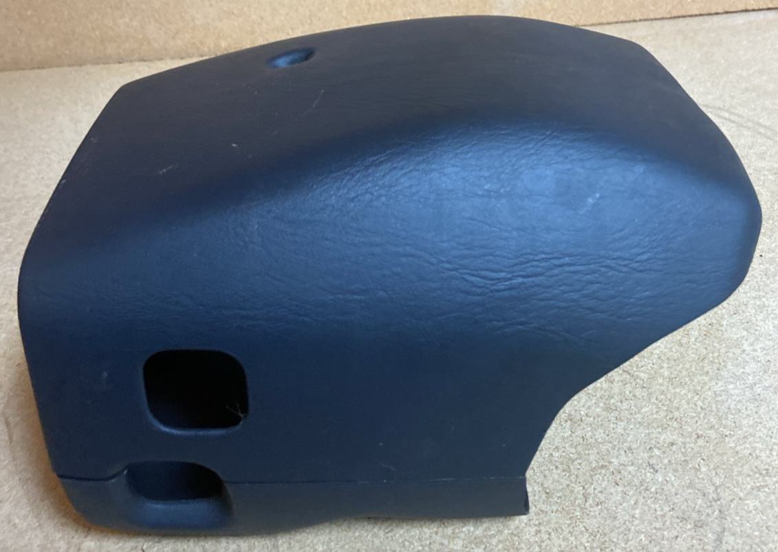 1995-2000 Lexus LS 400 Steering Column Cover 45286-50090