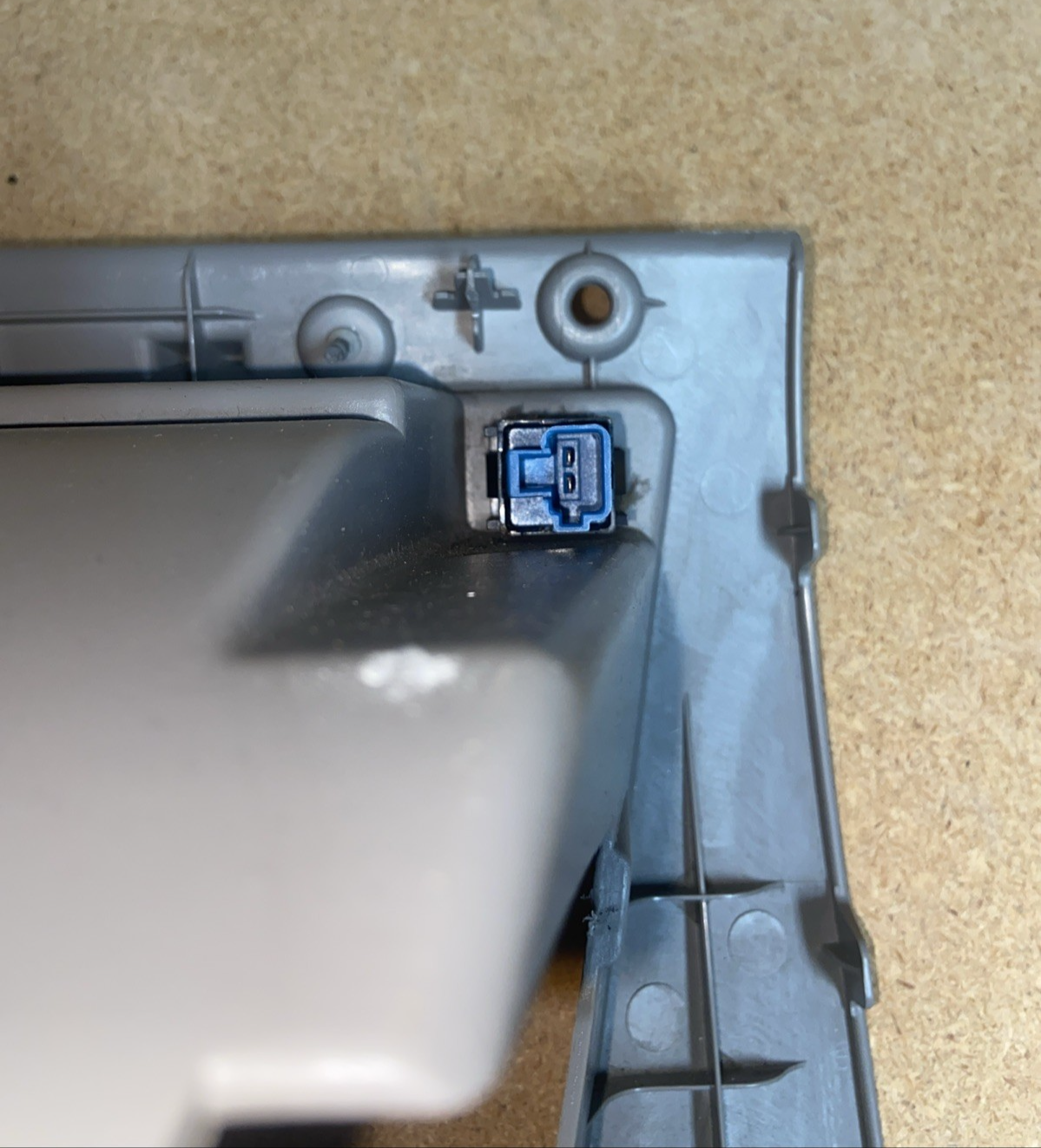 2000 Lexus Es 300 Lower Left Hand Dash Panel Glove Box storage compartment