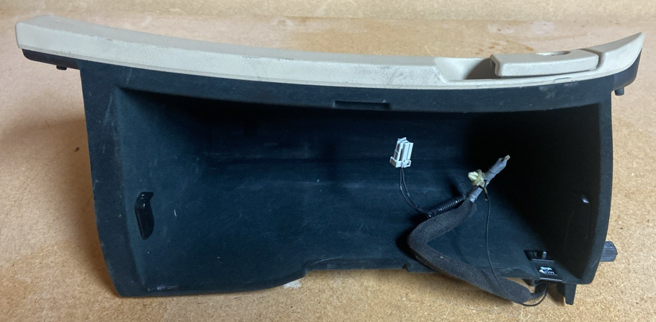 2006 Acura TSX Glove Box (one Hinge Broken)