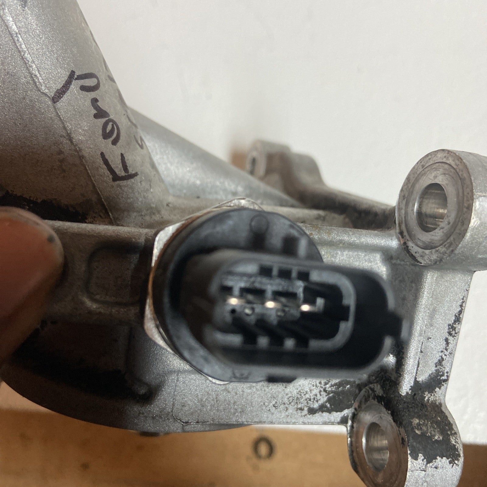 2016 Ford Fusion Engine Oil Filter Adapter