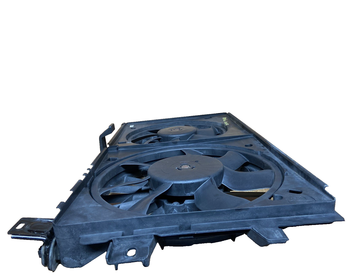 2006-2016 Chevrolet Impala Radiator Cooling Fan Motor Assembly 89018697 OEM