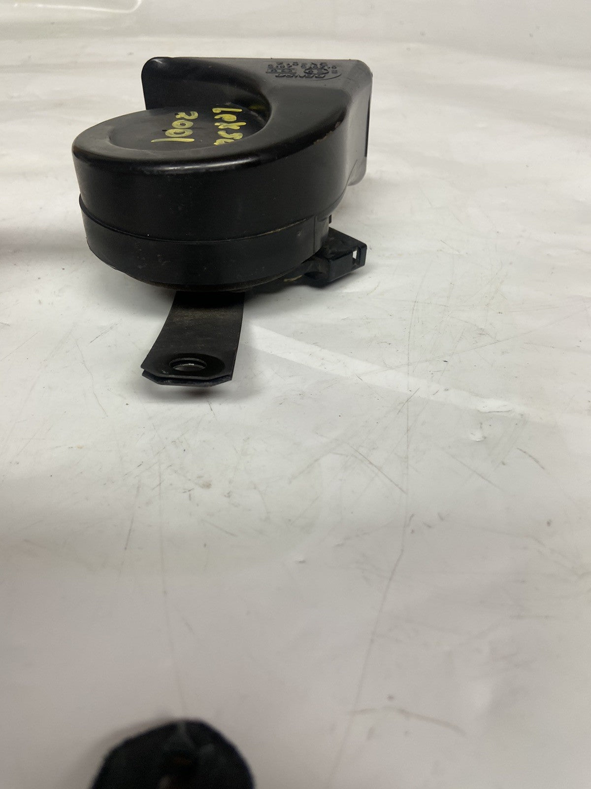 2002-03 Lexus ES 300 High Note Horn OEM 86510-33190