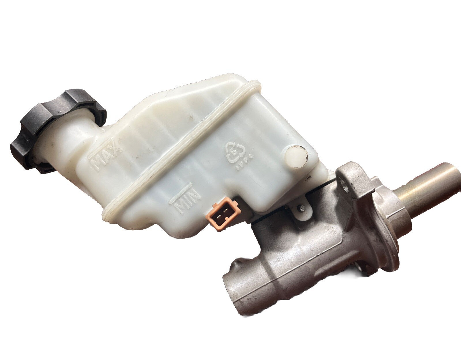 2011 - 2014 Hyundai Sonata Brake Master Cylinder Assembly 585103Q400 OEM