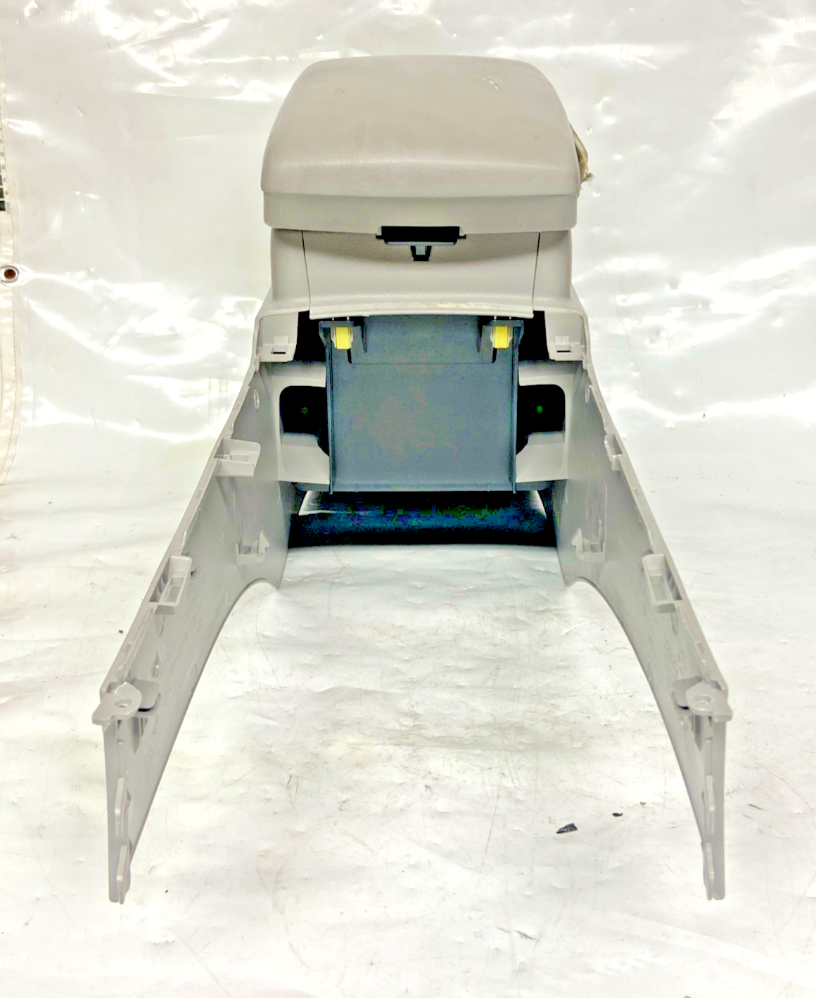 2007-2011 Toyota Camry Floor Mounted Center Console Assembly