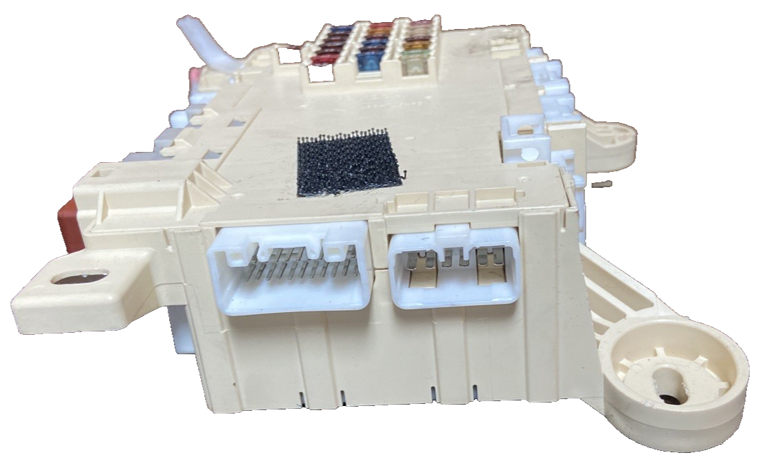 Caja de fusibles 82730-50100 de Lexus LS 430 de 2001