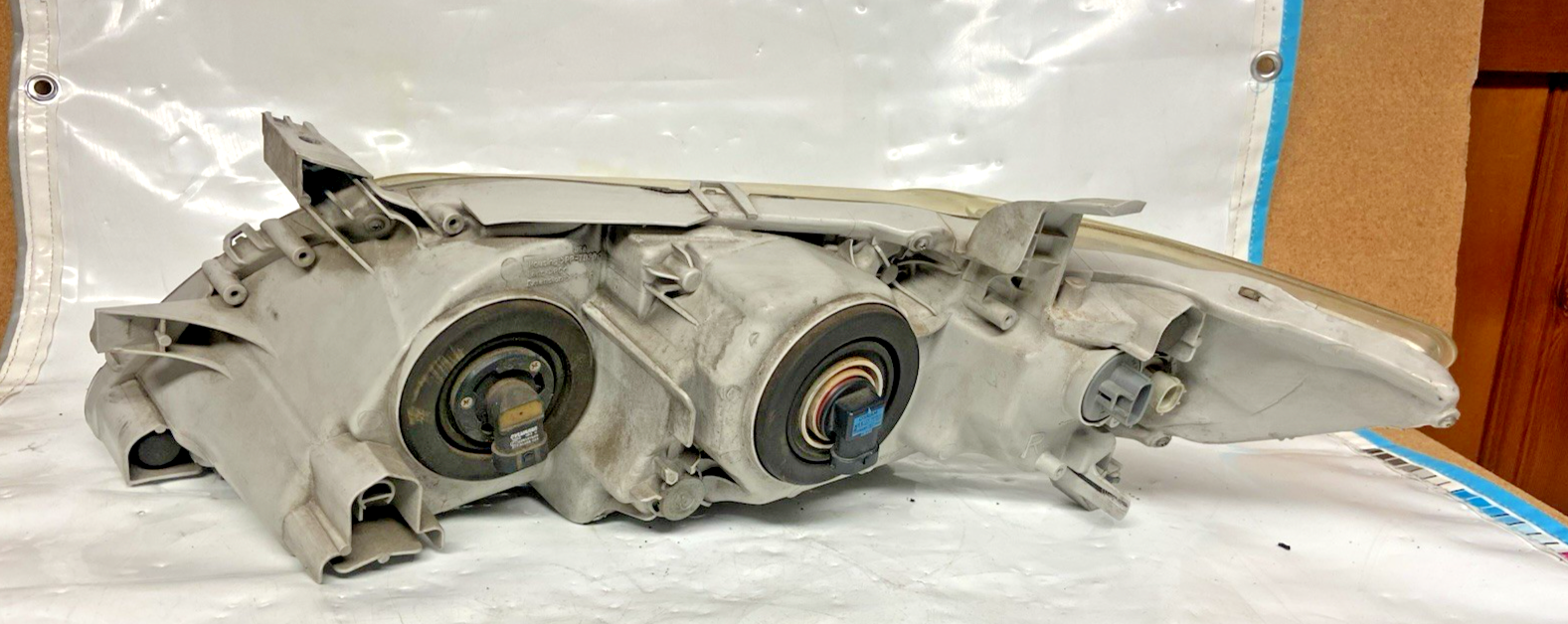 2007-2009 TOYOTA CAMRY Headlamp Assembly Right Passenger Side OEM