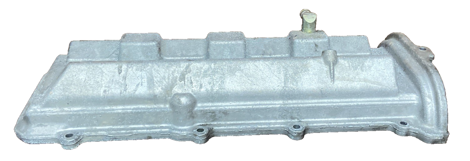 Toyota Lexus 4.0 L, 4.3 L, 4.7 L Valve Cover RH Passenger Side OEM 1120150030