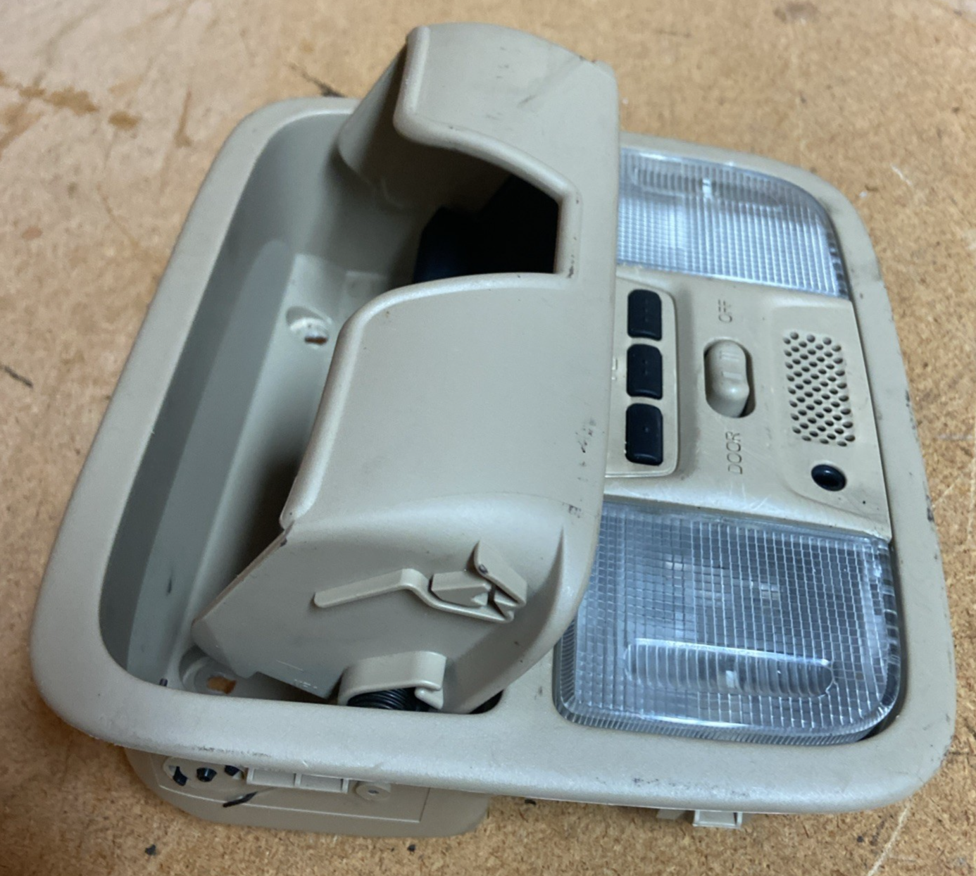 2006 Acura TSX OEM Overhead Console With Map lights, Sunglass Holder And Sunroof