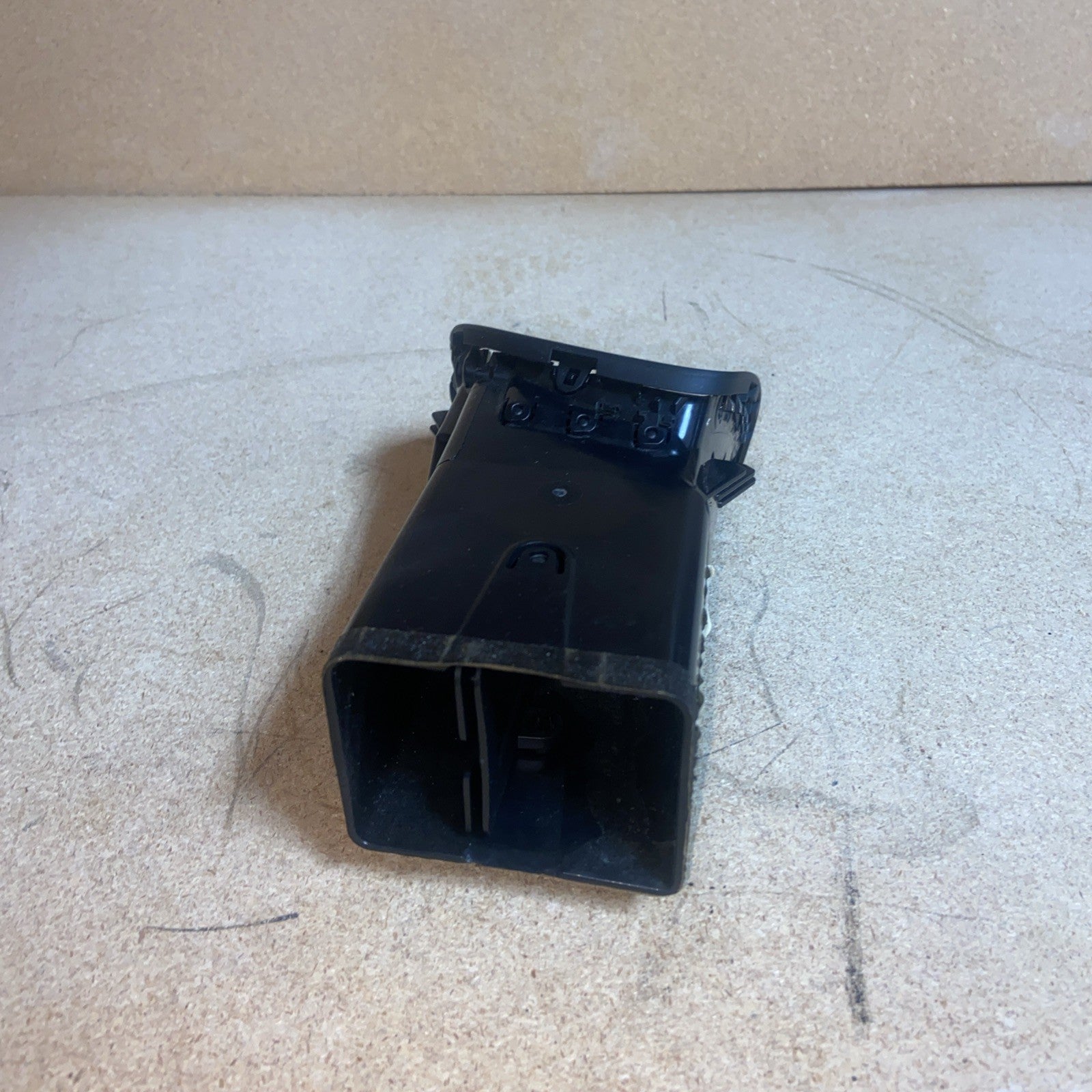 2012 Dodge GrandCaravan Right Dashboard Air vent Grille