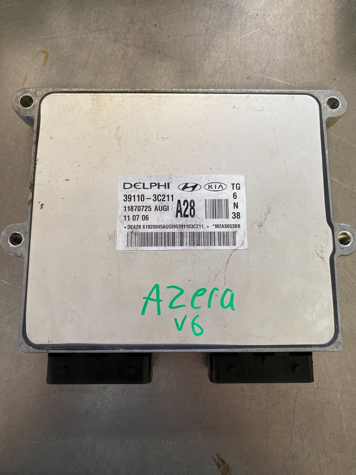 06-10 Hyundai Azera 39110-3C211 Computer Brain Engine Control ECU ECM EBX Module