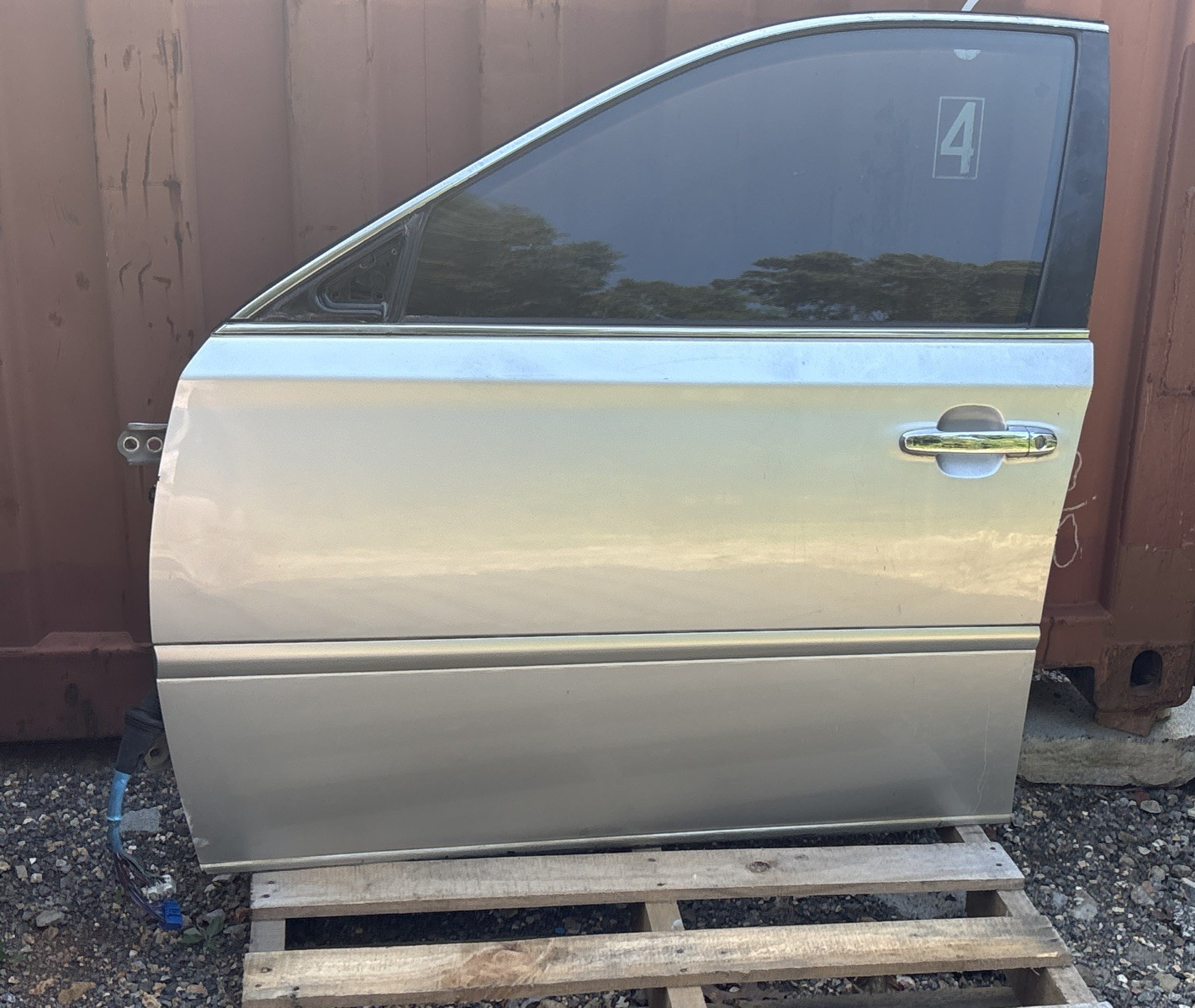 2002-2003 Lexus ES300 ES330 Front Left Driver Door Shell OEM Silver