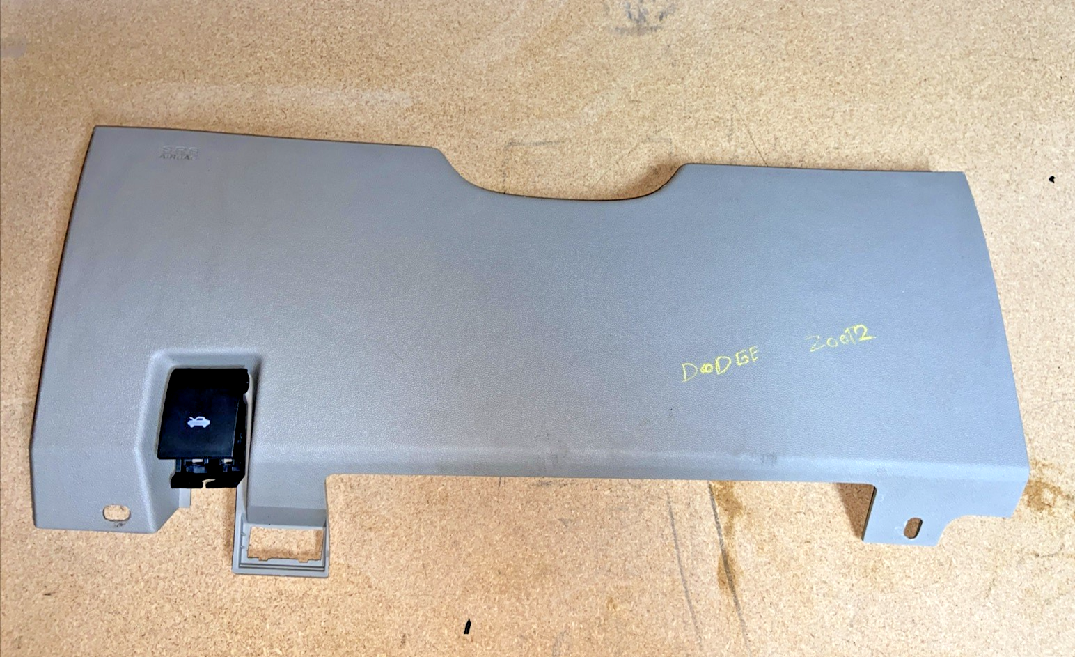 2011-2015 Dodge Grand Caravan Lower Steering Column Panel Cover 1QY37BD1AC OEM
