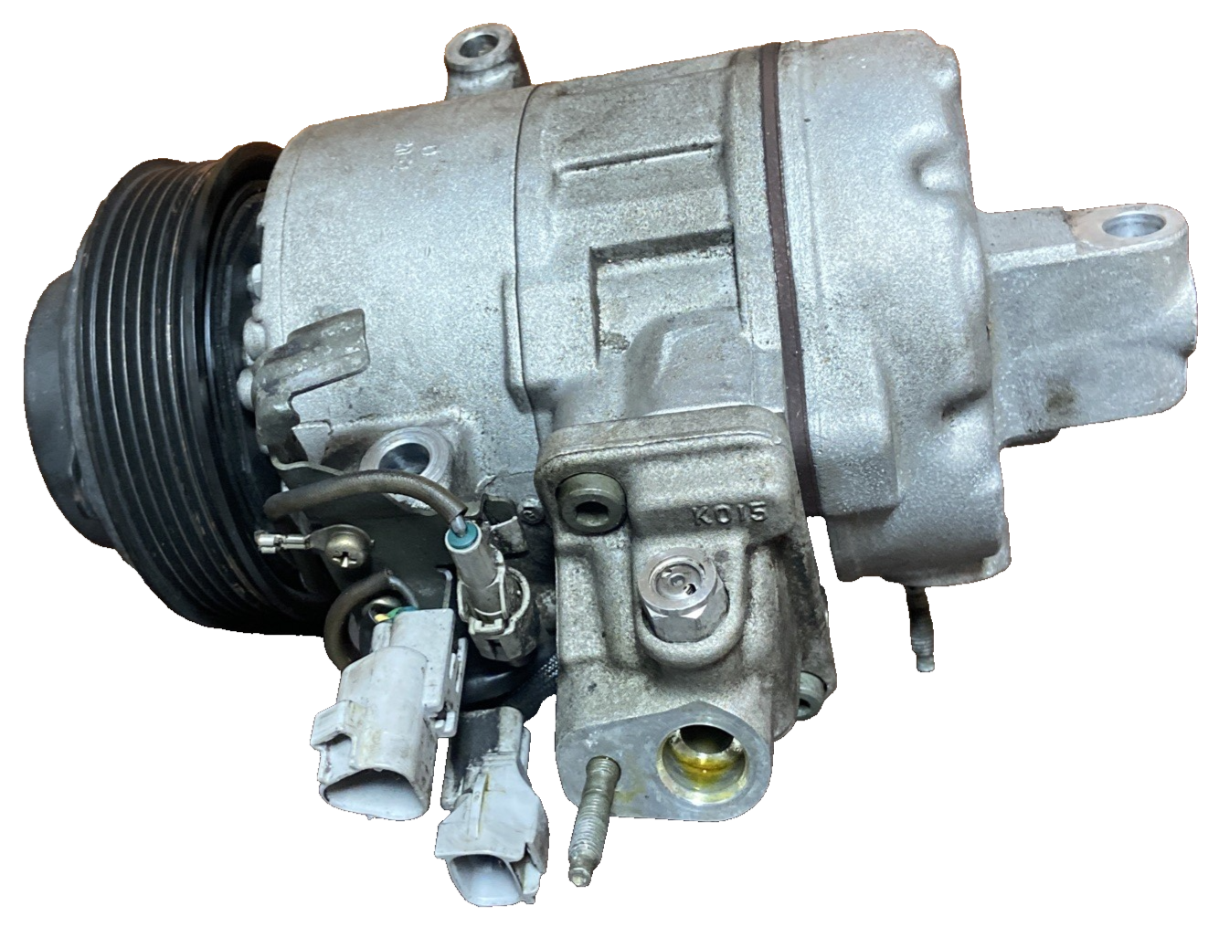 2001 Lexus LS 430 A/C Compressor 88320-50100
