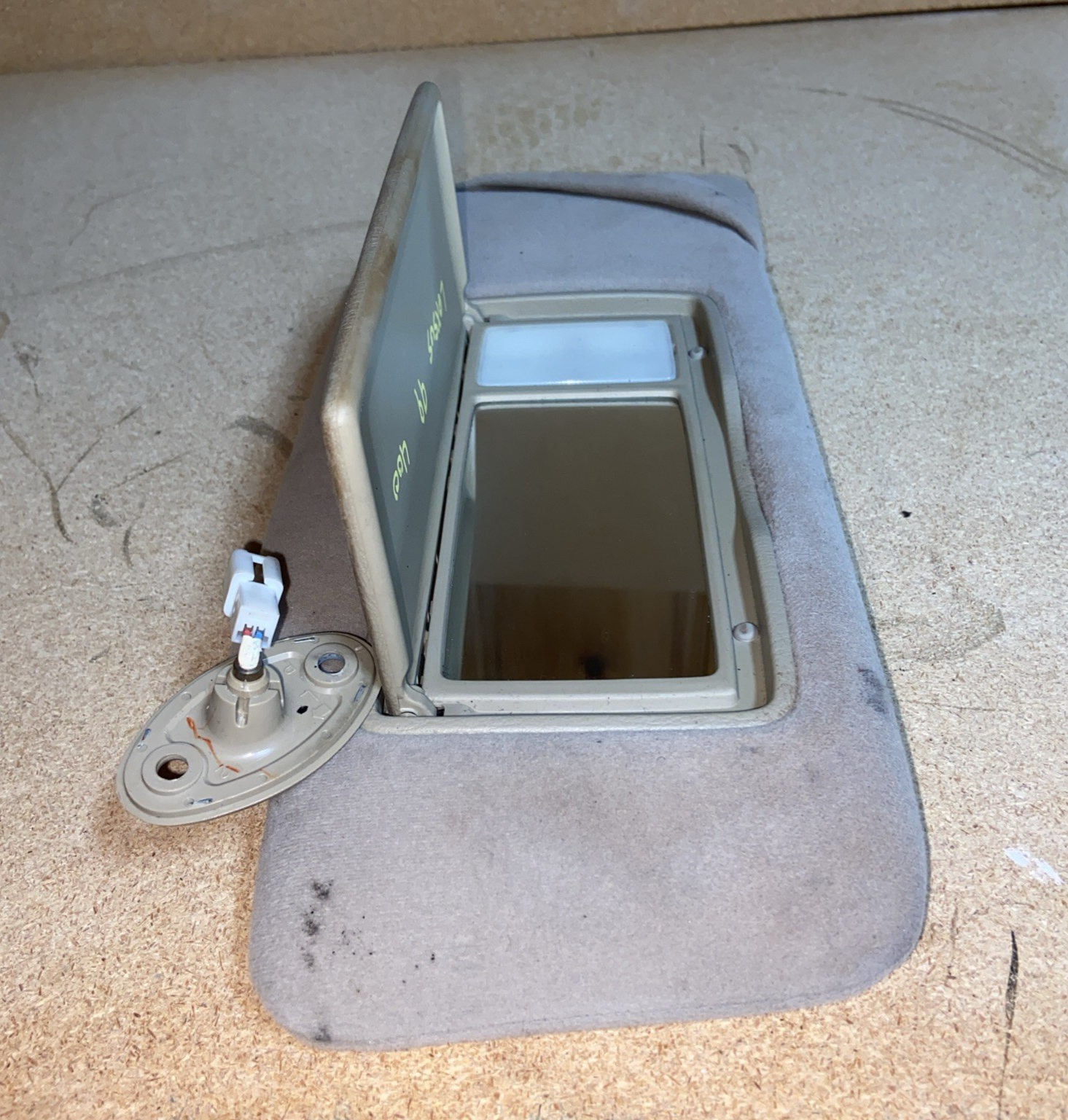 1998-2000 LEXUS LS400 Front Left Driver Side Sun Visor OEM 74320-50101