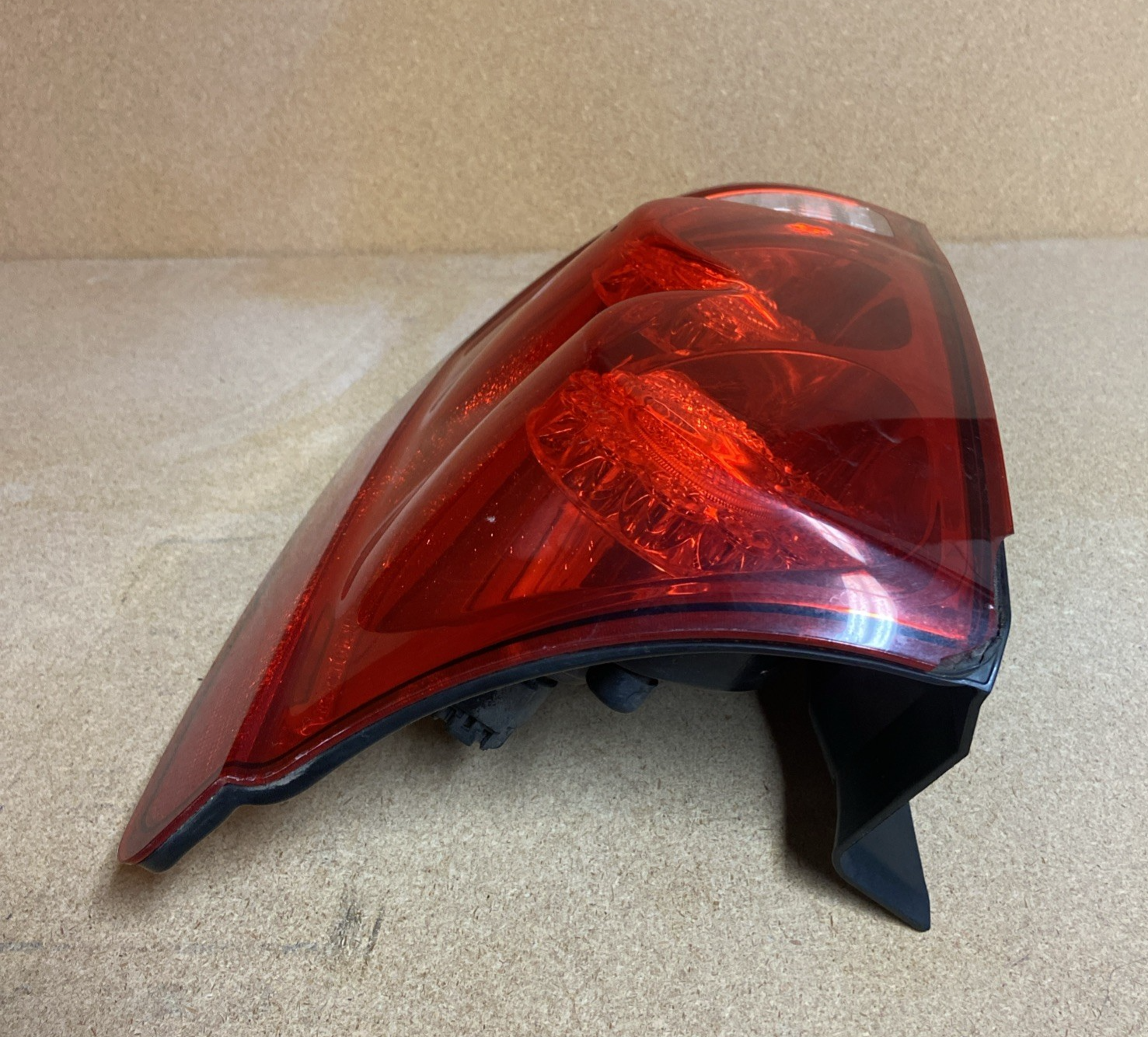 2011-2020 Dodge Grand Caravan LED Taillight Brake Lamp Passenger Side OEM