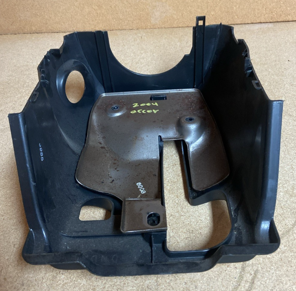 Tapa inferior del volante Honda Accord 2004