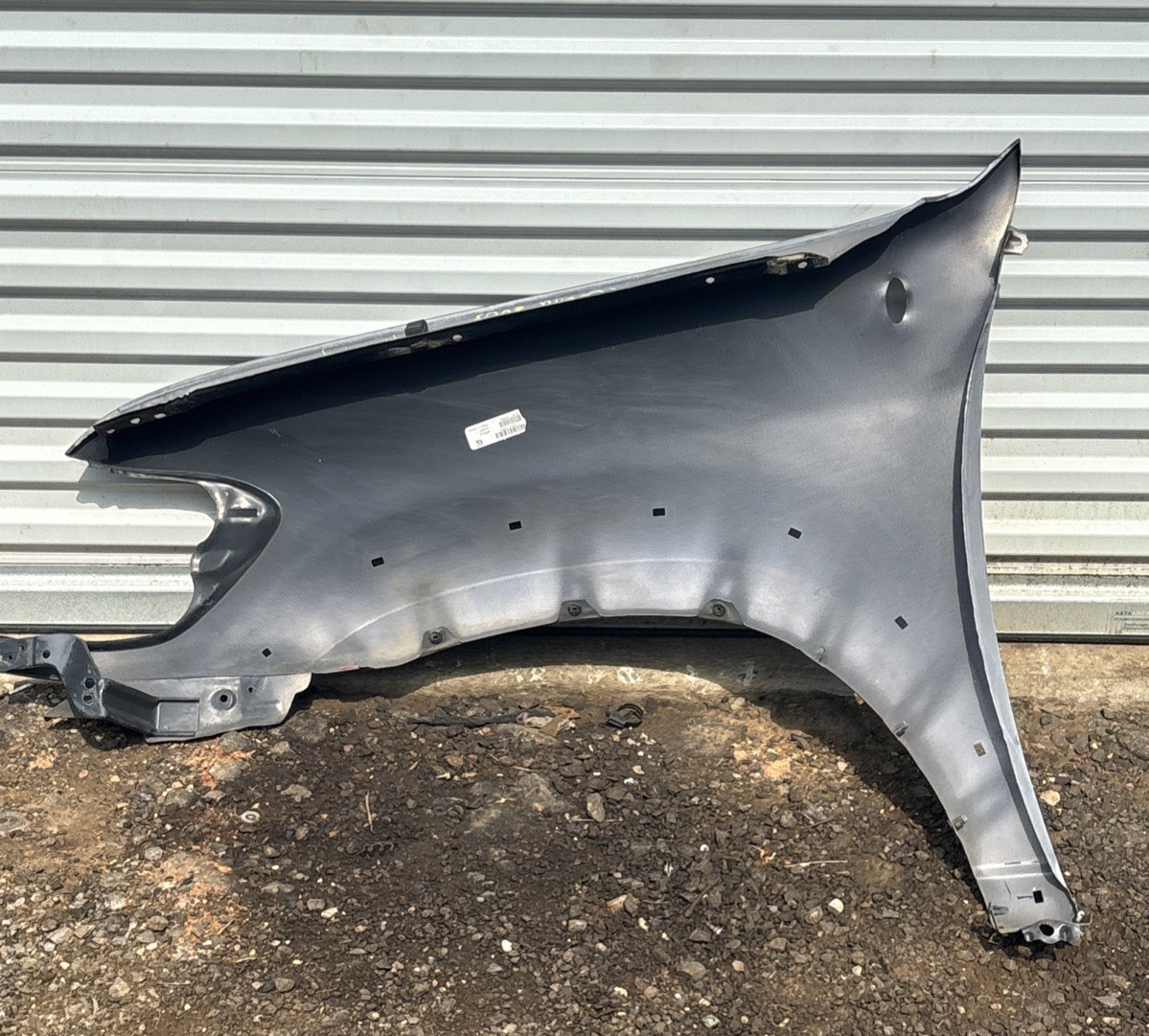 2001-2007 Toyota Sequoia Front Right Fender