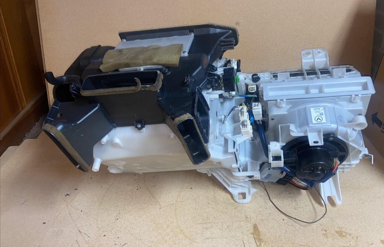 1999 Lexus LS 400 HVAC CALEFACTOR NÚCLEO VENTILADOR CARCASA OEM