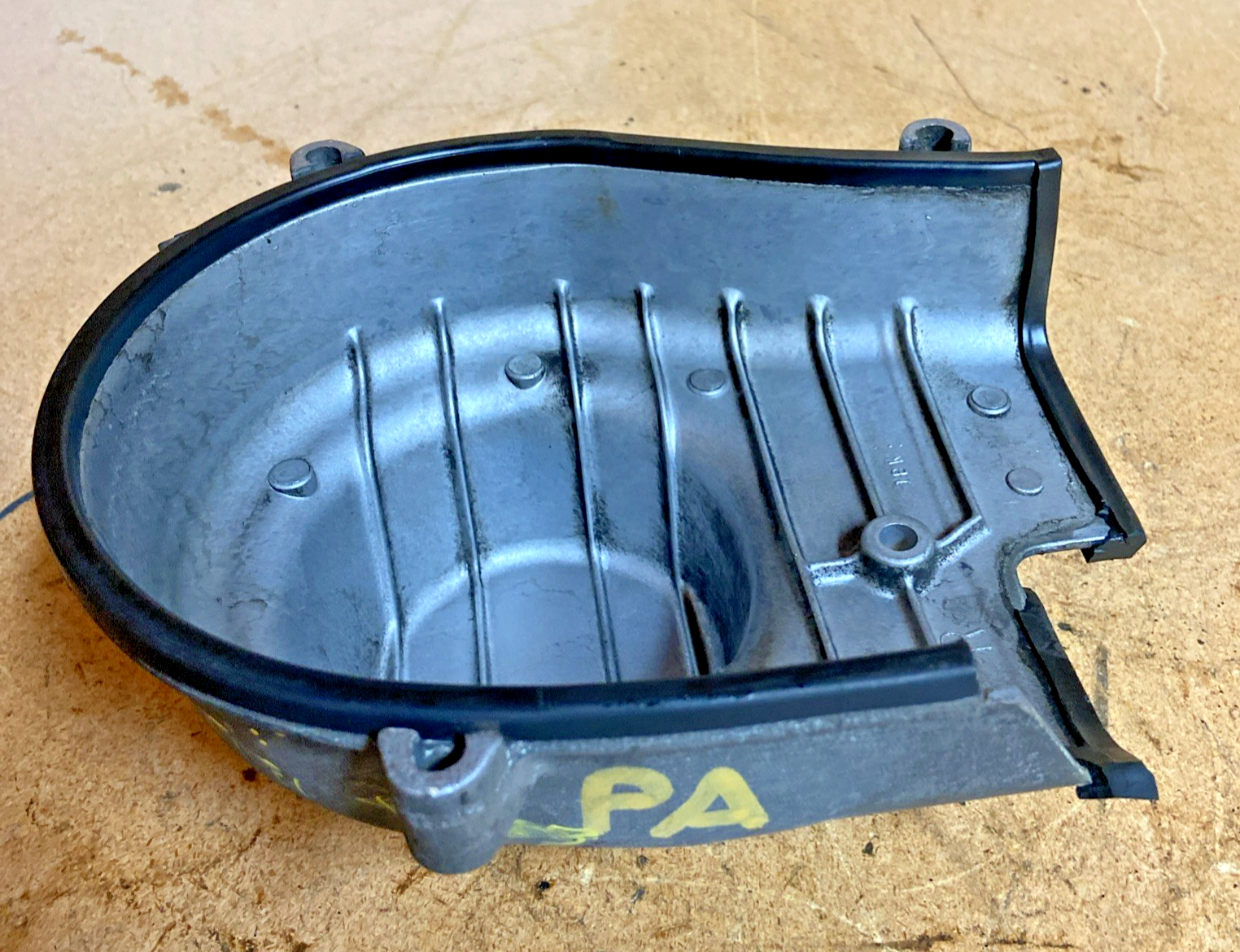 2001-2006 Lexus LS 430 Right Upper Engine Timing Cover OEM