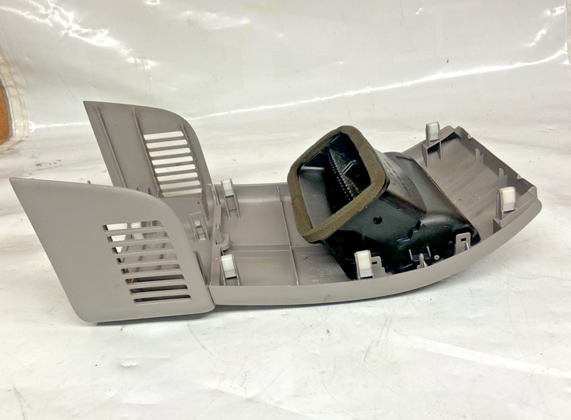 02-06 Lexus ES300 ES330 Center Console Rear A/C Heat Air Vent Trim OEM