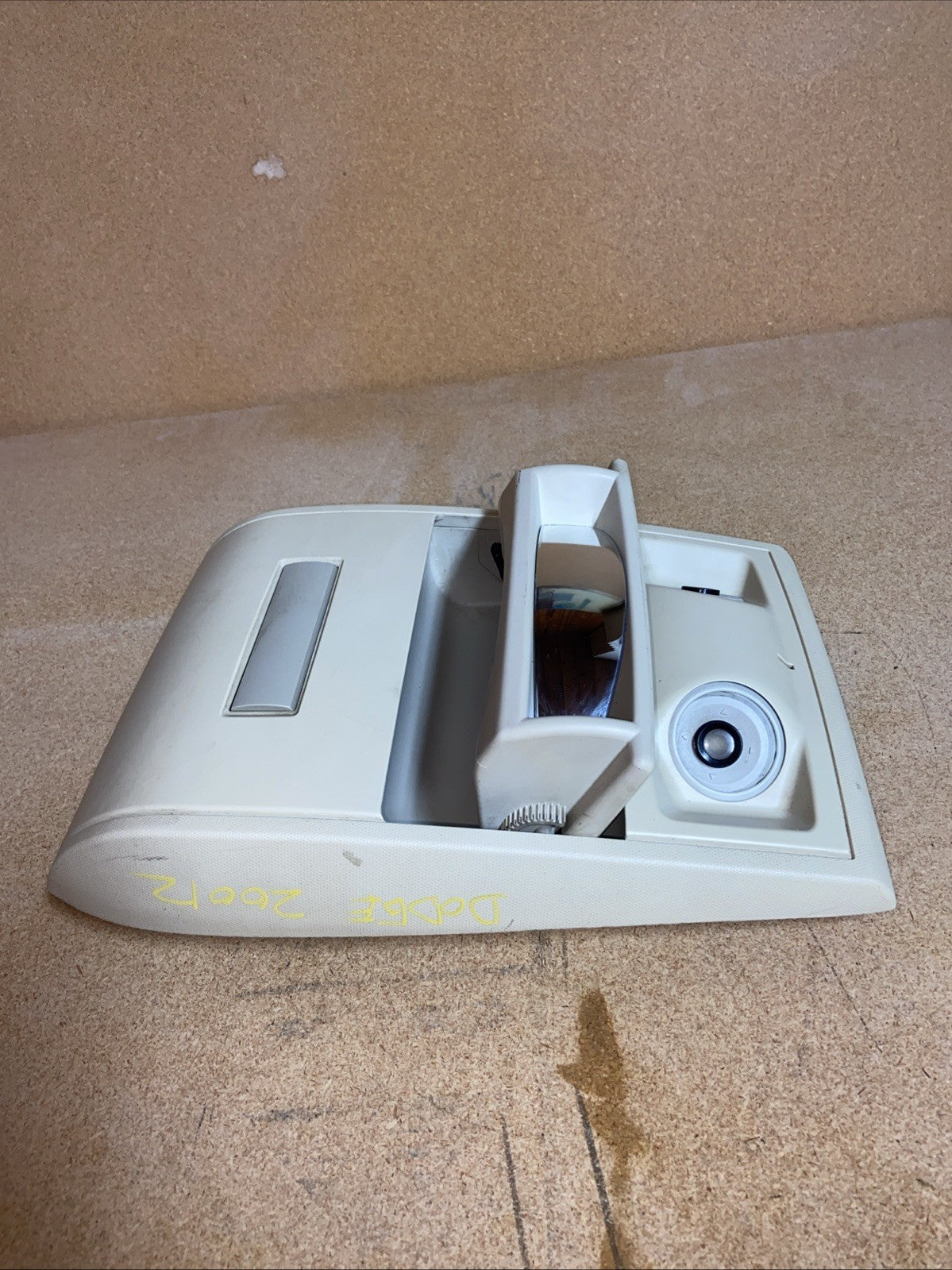 2008-2016 Dodge Grand Caravan Town Country Overhead Console Dome Map Light OEM