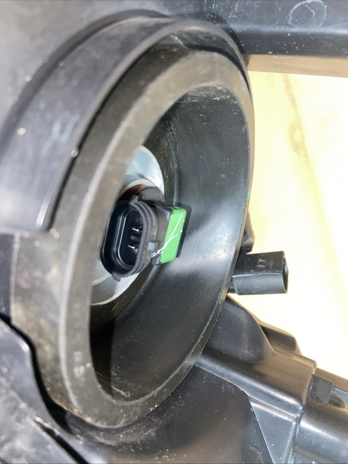 2011-2020 Dodge Caravan Faro Delantero Derecho Lado Pasajero Halógeno OEM
