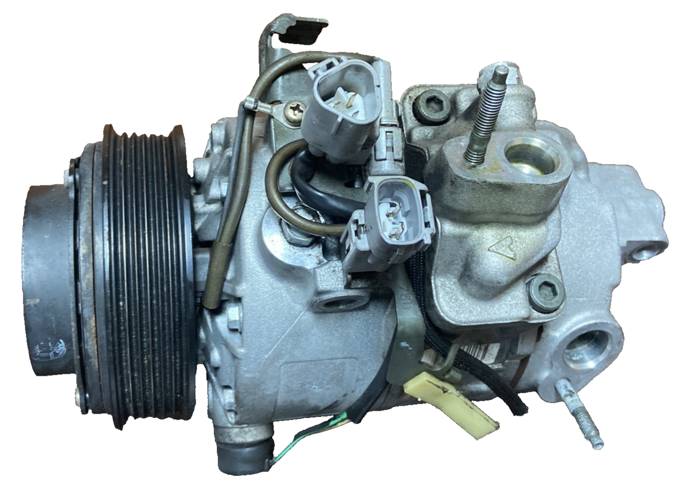 2001 Lexus LS 430 A/C Compressor 88320-50100