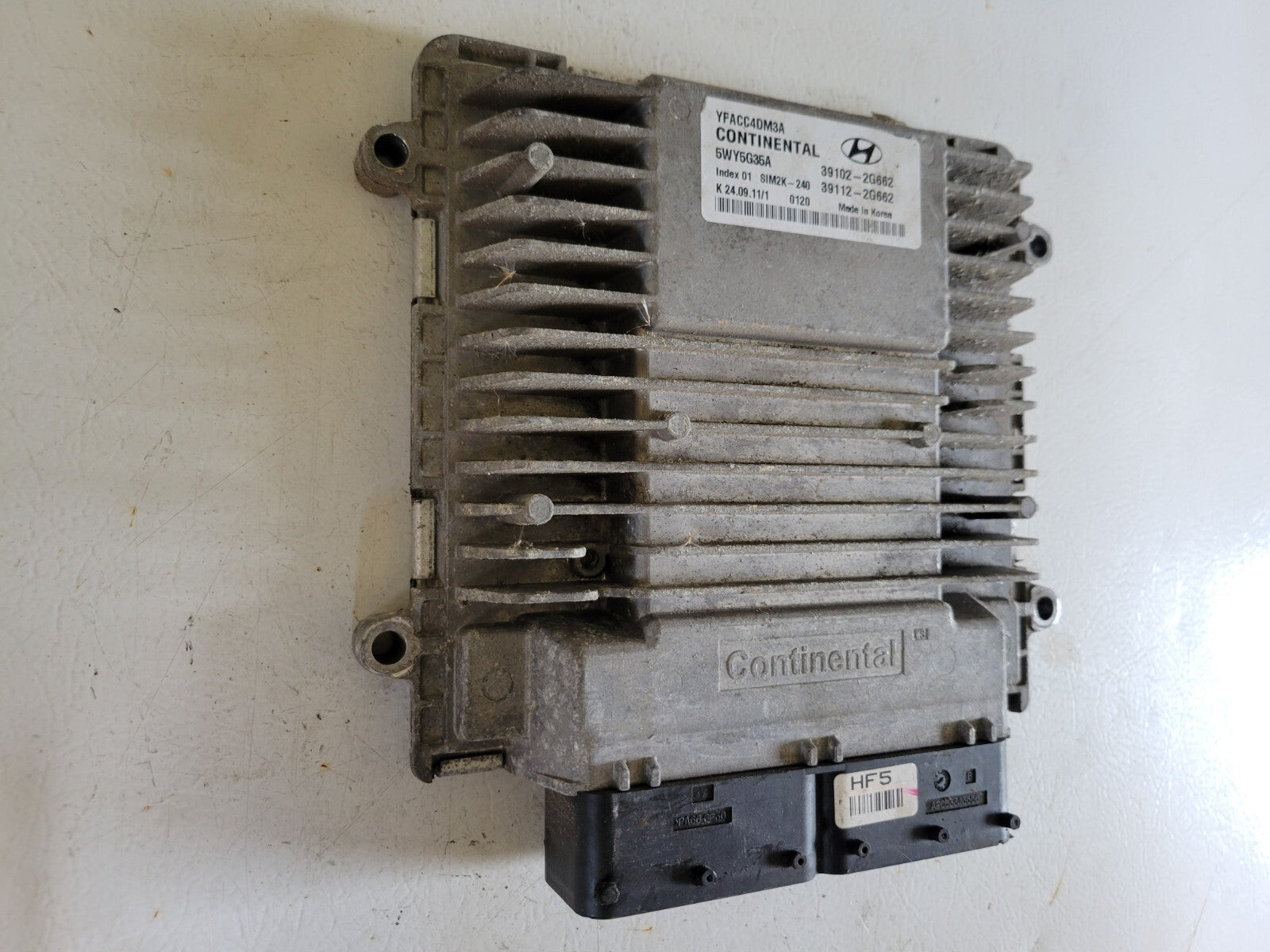 2011-2012 Hyundai Sonata 2.4L MT 39102-2G662 Engine Control Module ECM ECU PCM