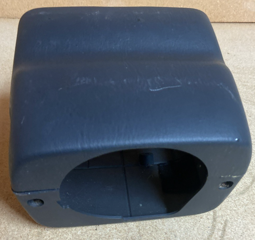 1995-2000 Lexus LS 400 Steering Column Cover 45286-50090