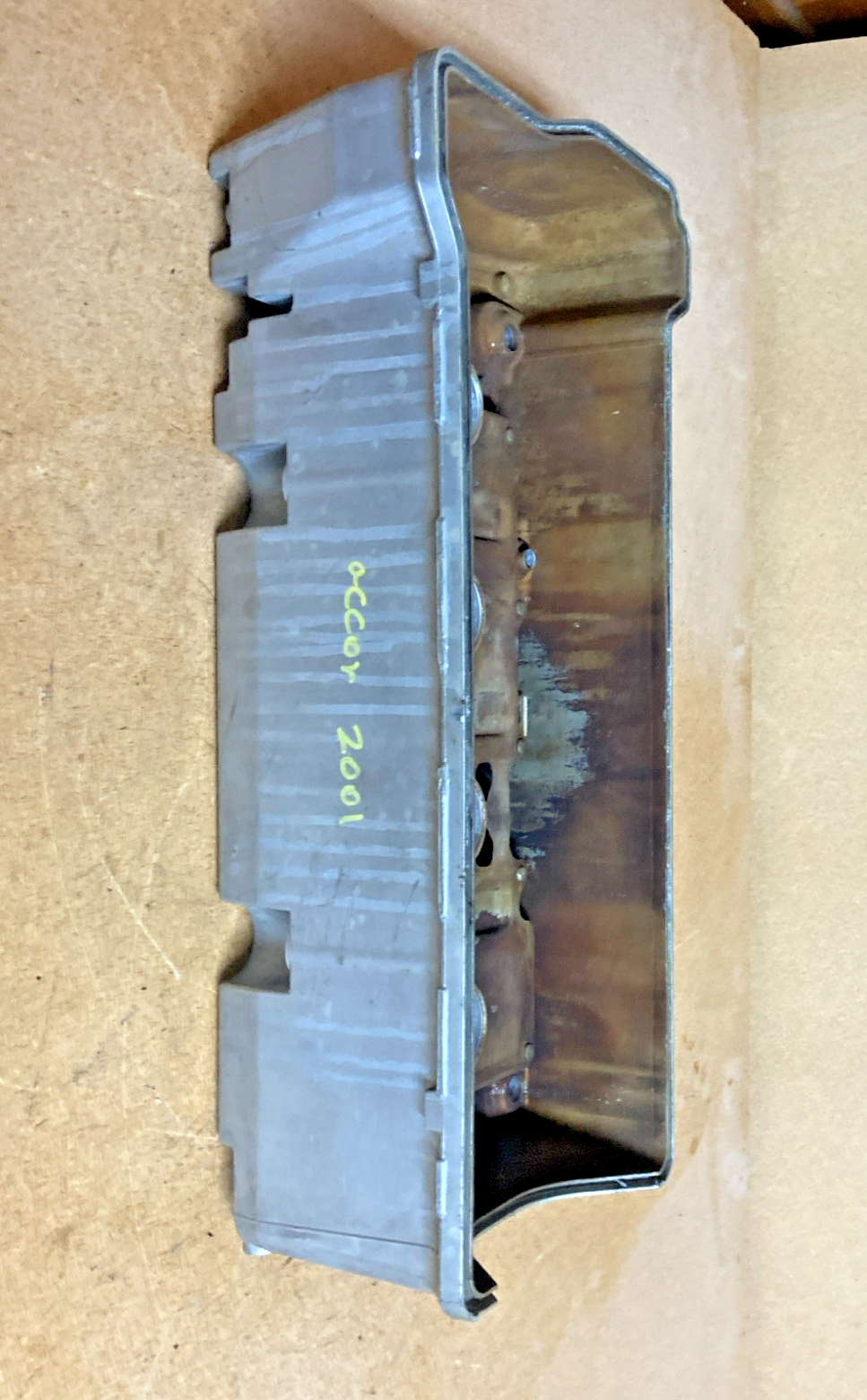 2003-2007 Honda Accord Tapa de válvula del cilindro del motor OEM 2.0L