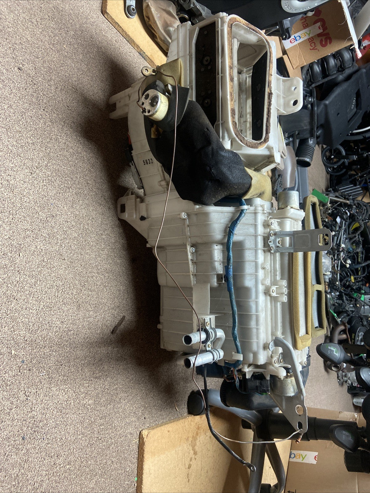 1997-2000 Lexus LS 400 A/C Air Conditioning Heater Box 8701050050 OEM