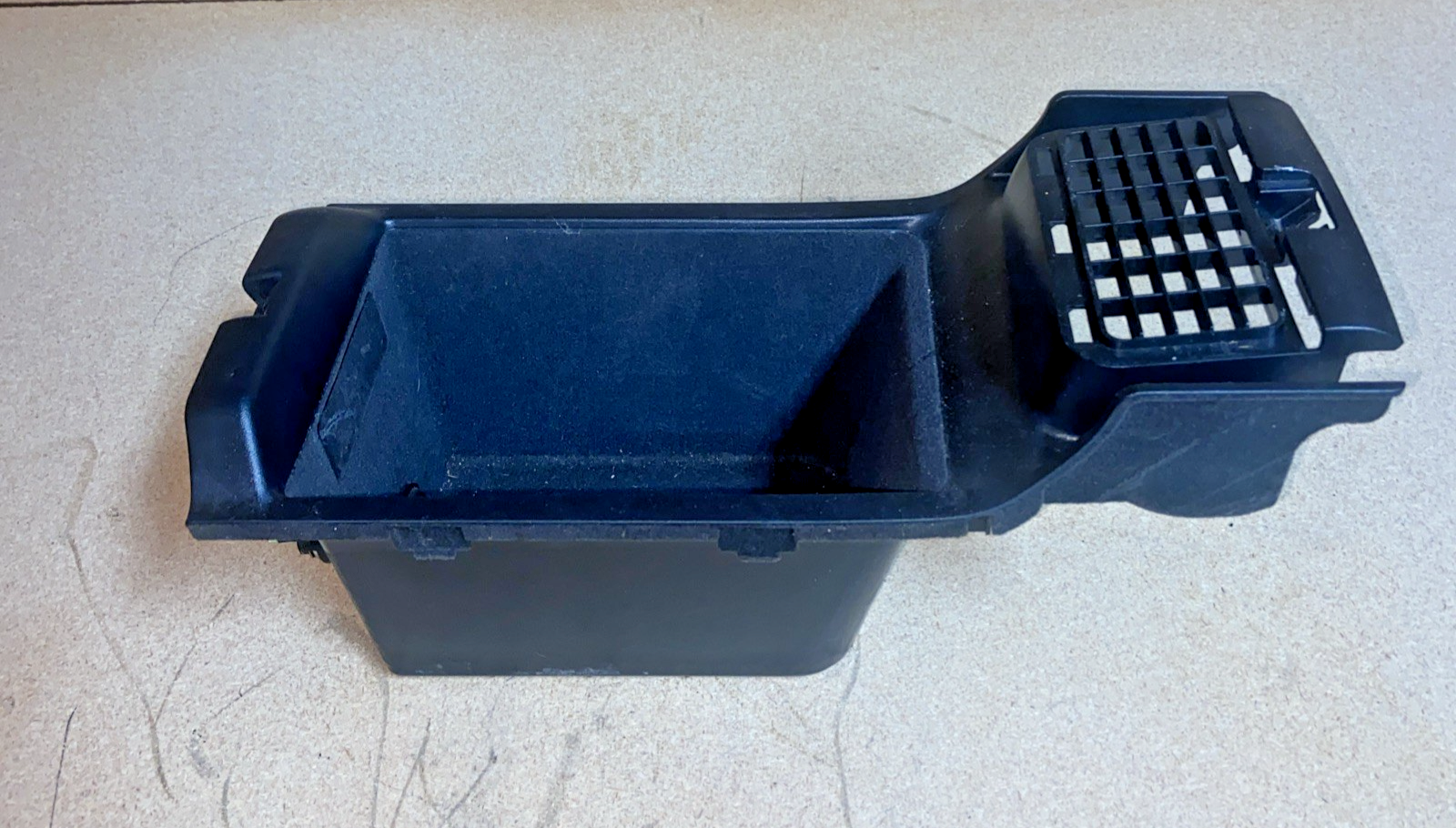1995-2000 Lexus LS 400 Center Console Storage Box (Rear/Lower box) 58912 -50040