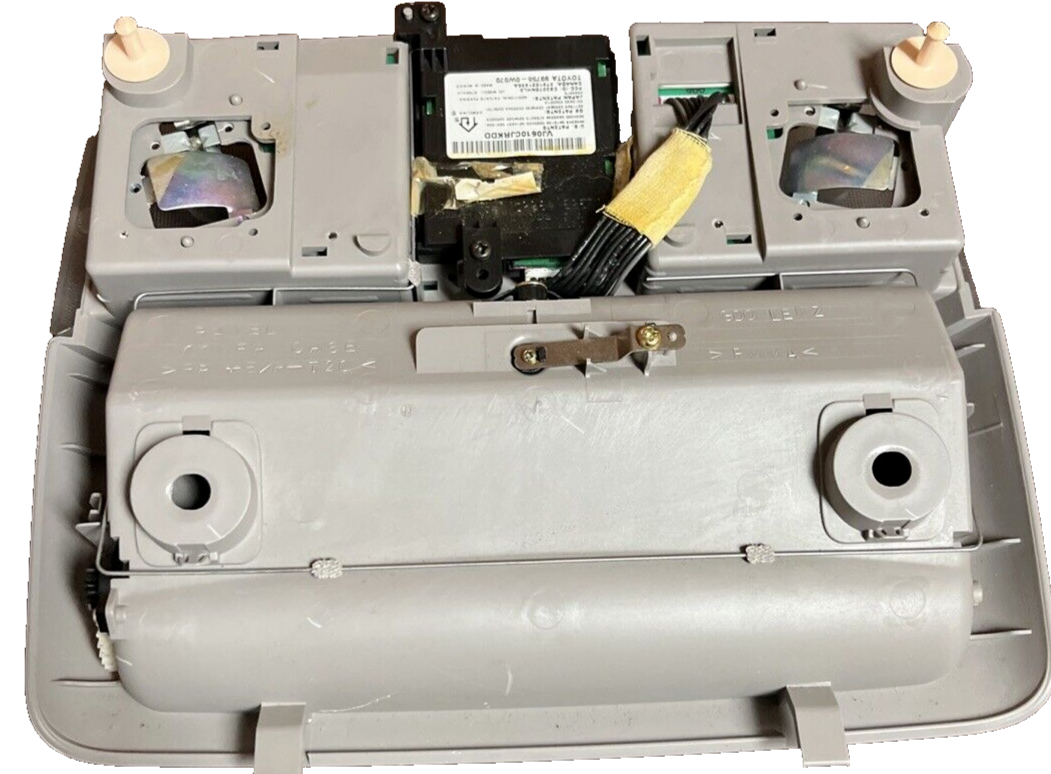 2004 Lexus ES330 Consola de techo gris para lámpara de techo corredizo con abridor de garaje OEM