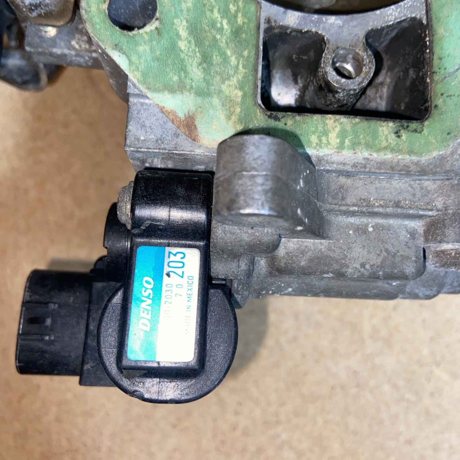 2003-2004 Honda Accord Throttle Body