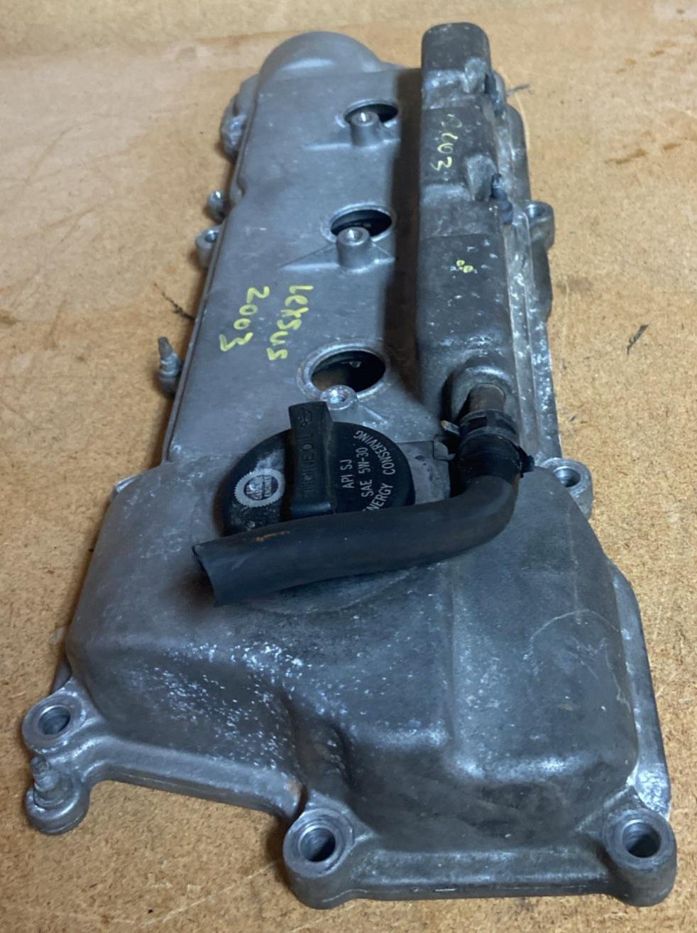 1999-2003 Lexus Es 300 Left Engine Valve Cover
