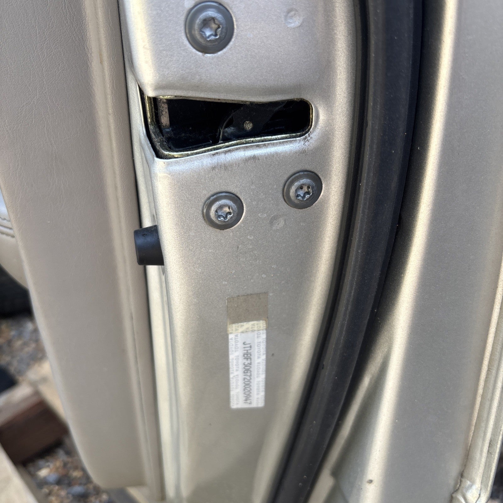 2002-2003 Lexus ES300 ES330 Carcasa de Puerta Delantera Derecha del Pasajero OEM Plateada