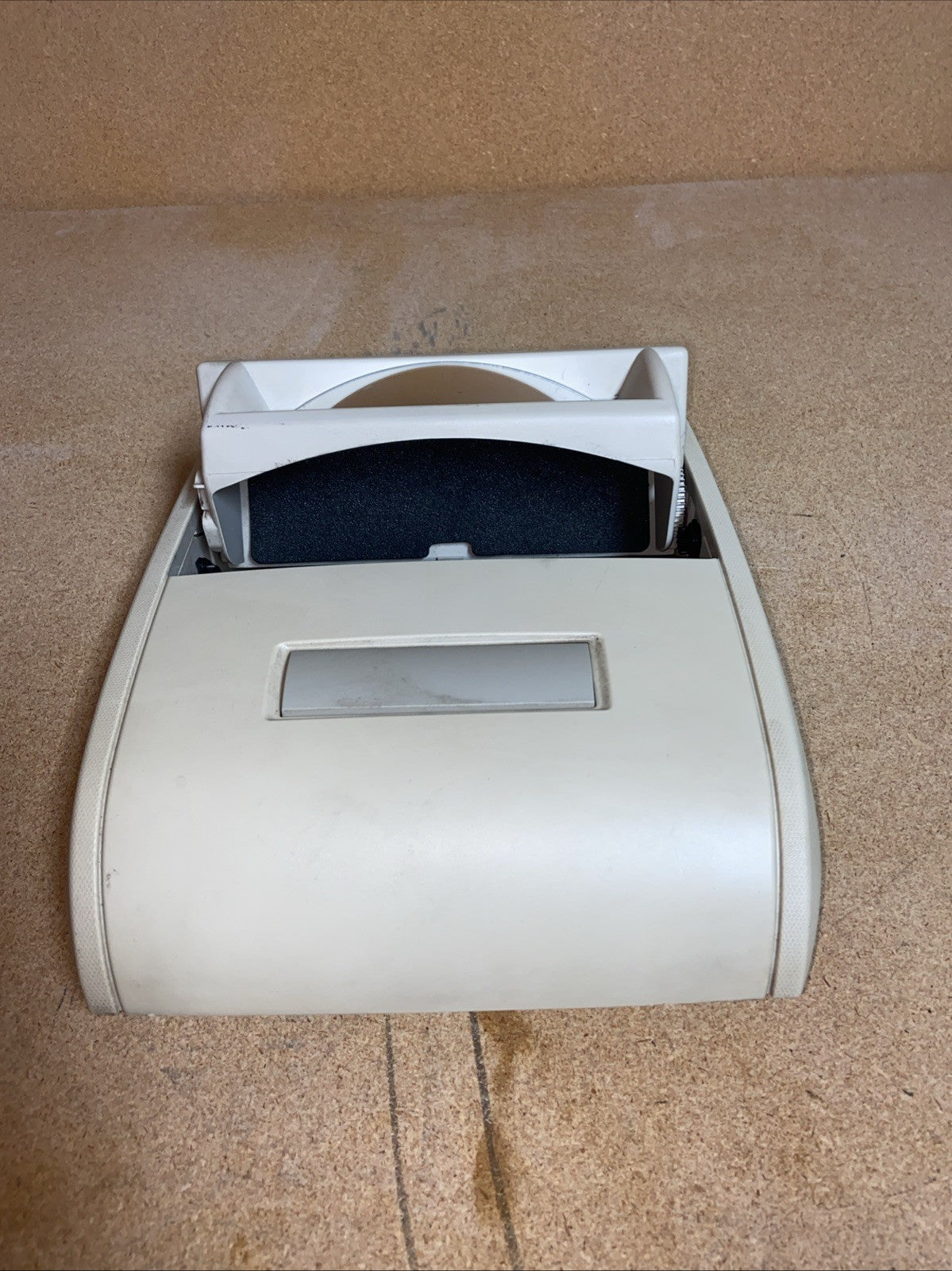 2008-2016 Dodge Grand Caravan Town Country Overhead Console Dome Map Light OEM