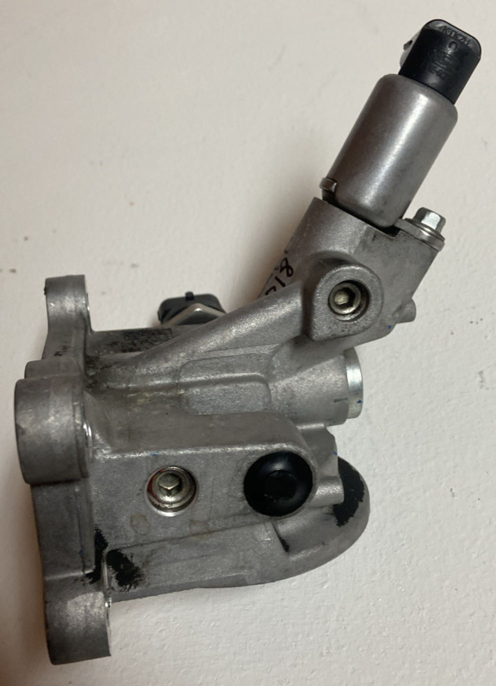 2016 Ford Fusion Engine Oil Filter Adapter