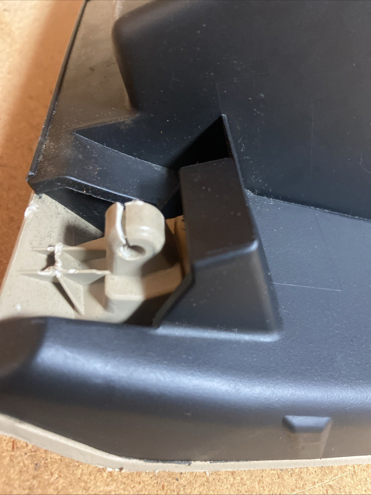 2006 Acura TSX Glove Box (one Hinge Broken)