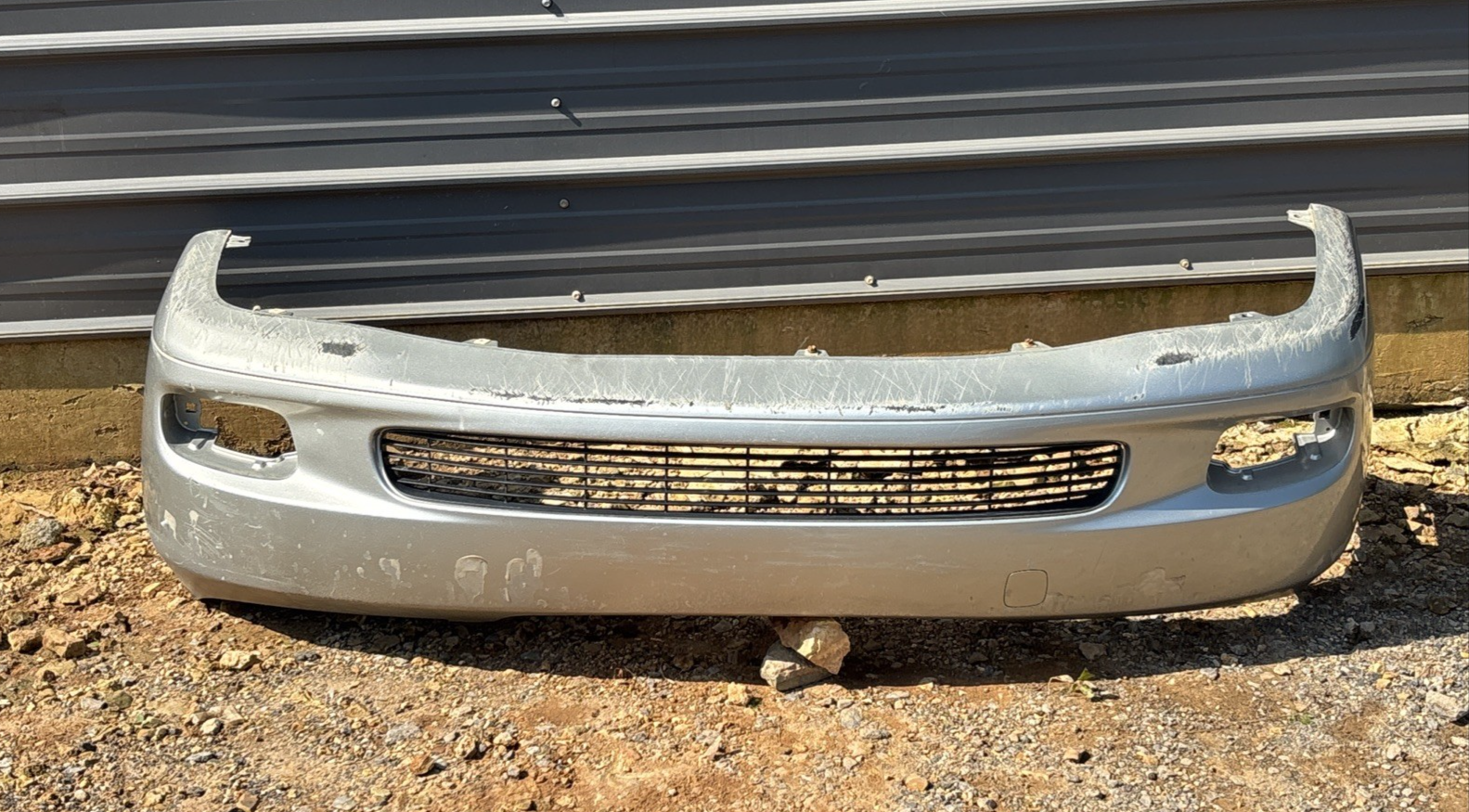 2002-2004 Lexus ES300 ES330 Front Bumper Cover OEM 5211933927 *Silver