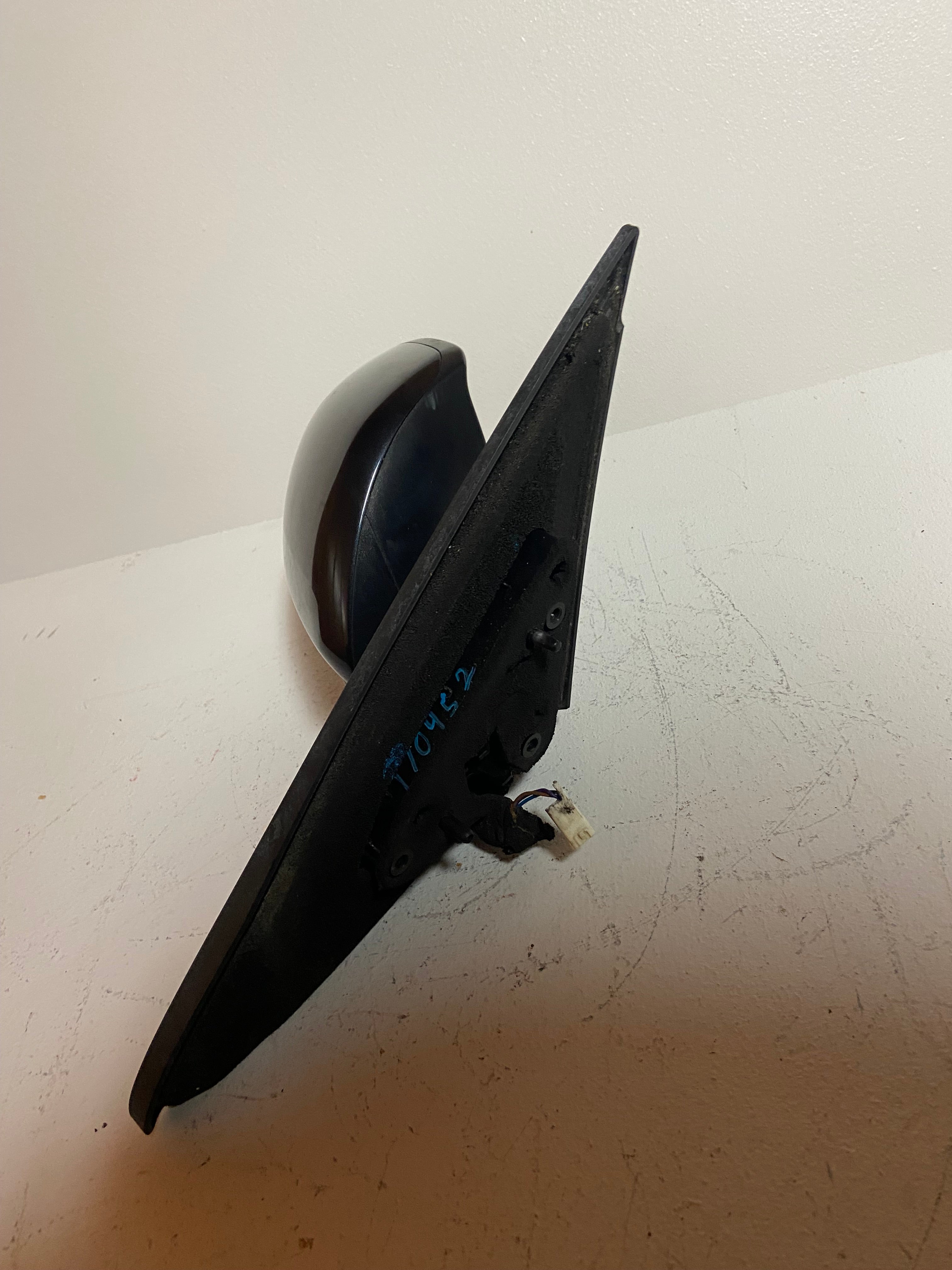 2011 Mazda Touring 3 right passenger side mirror